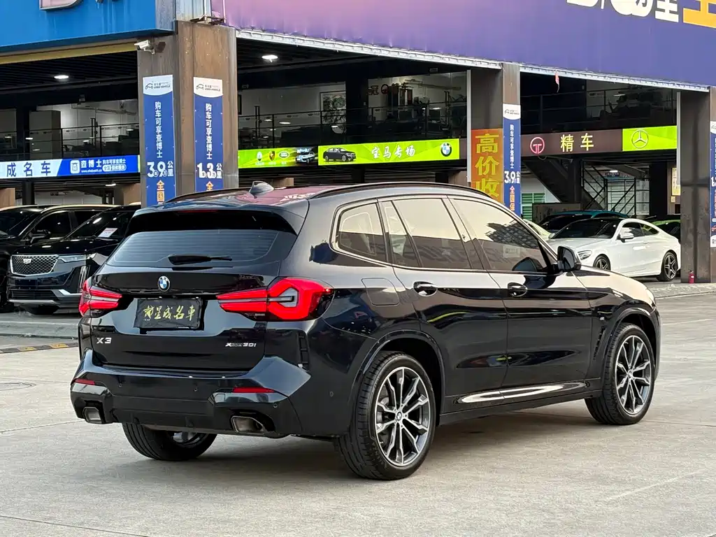 BMW X3 — фото 18