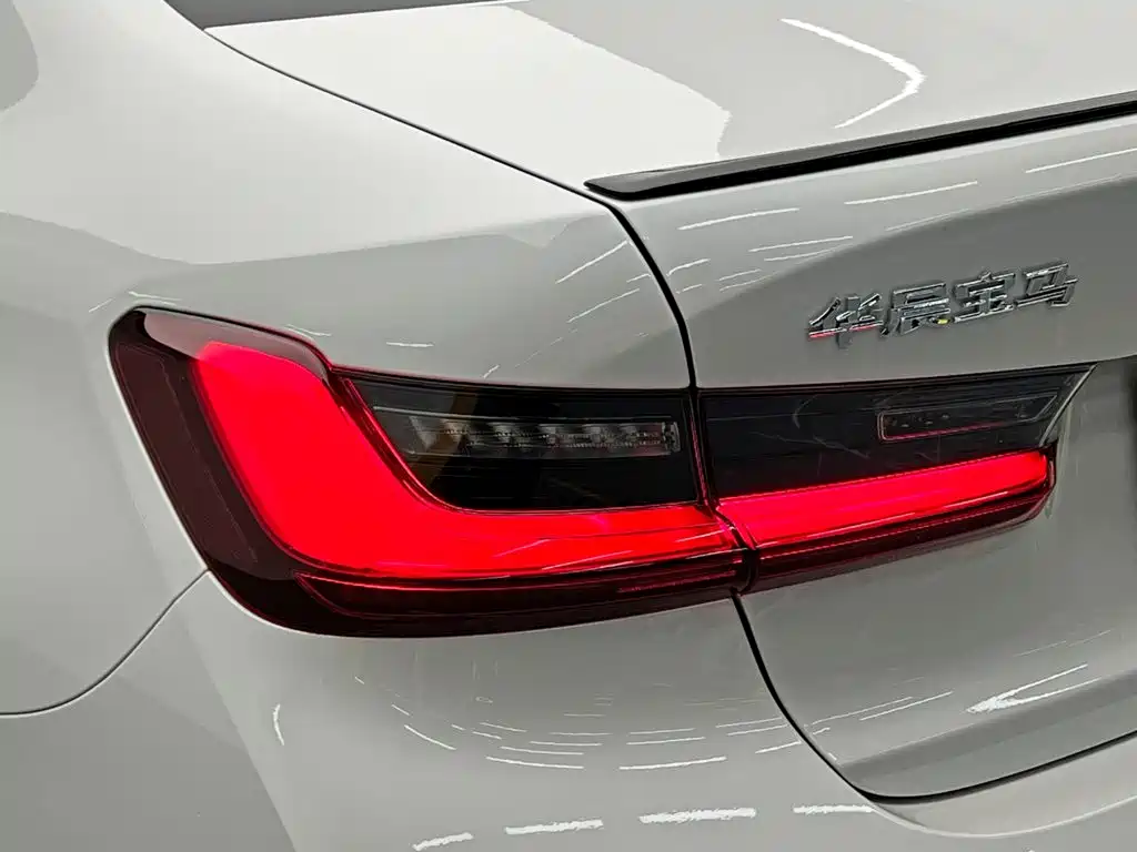 BMW 3 Series — фото 10