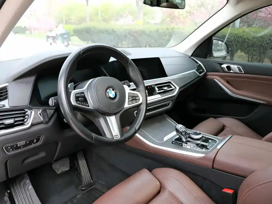BMW X5 (Import) — фото 9