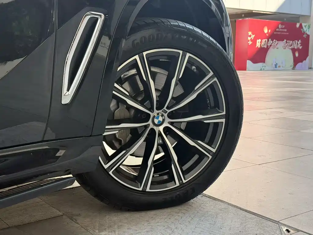 BMW X5 — фото 2