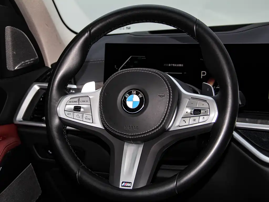 BMW X5 — фото 7