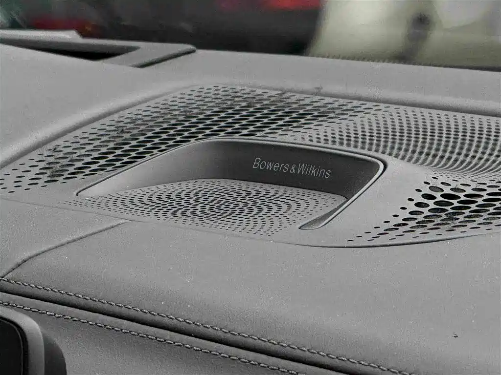 BMW X7 — фото 17