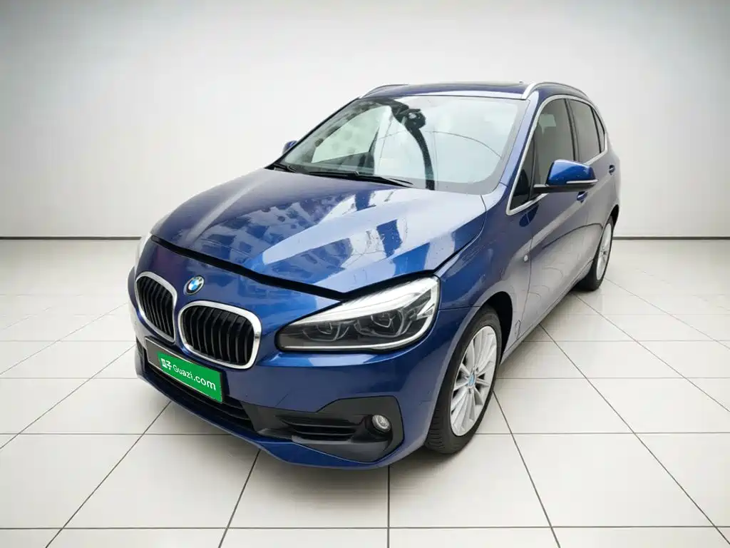 BMW 2 Series Active Tourer — фото 2