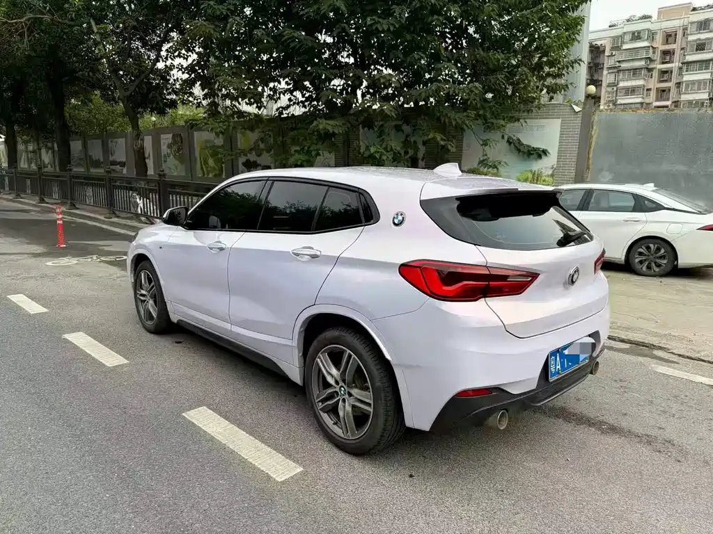 BMW X2 — фото 3