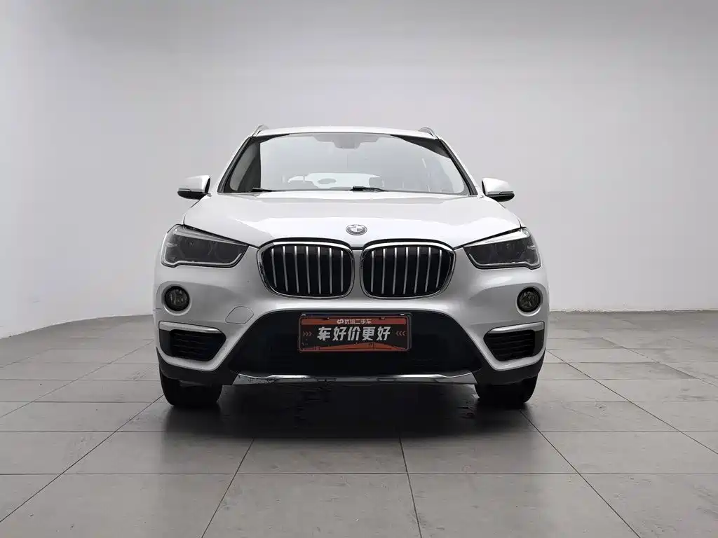 BMW X1 — фото 3