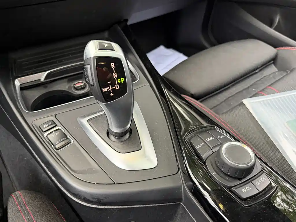 BMW 1 Series (Import) — фото 9