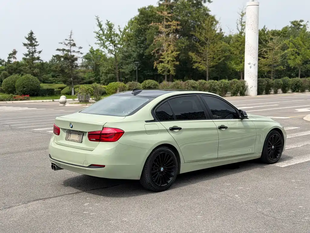 BMW 3 Series — фото 12