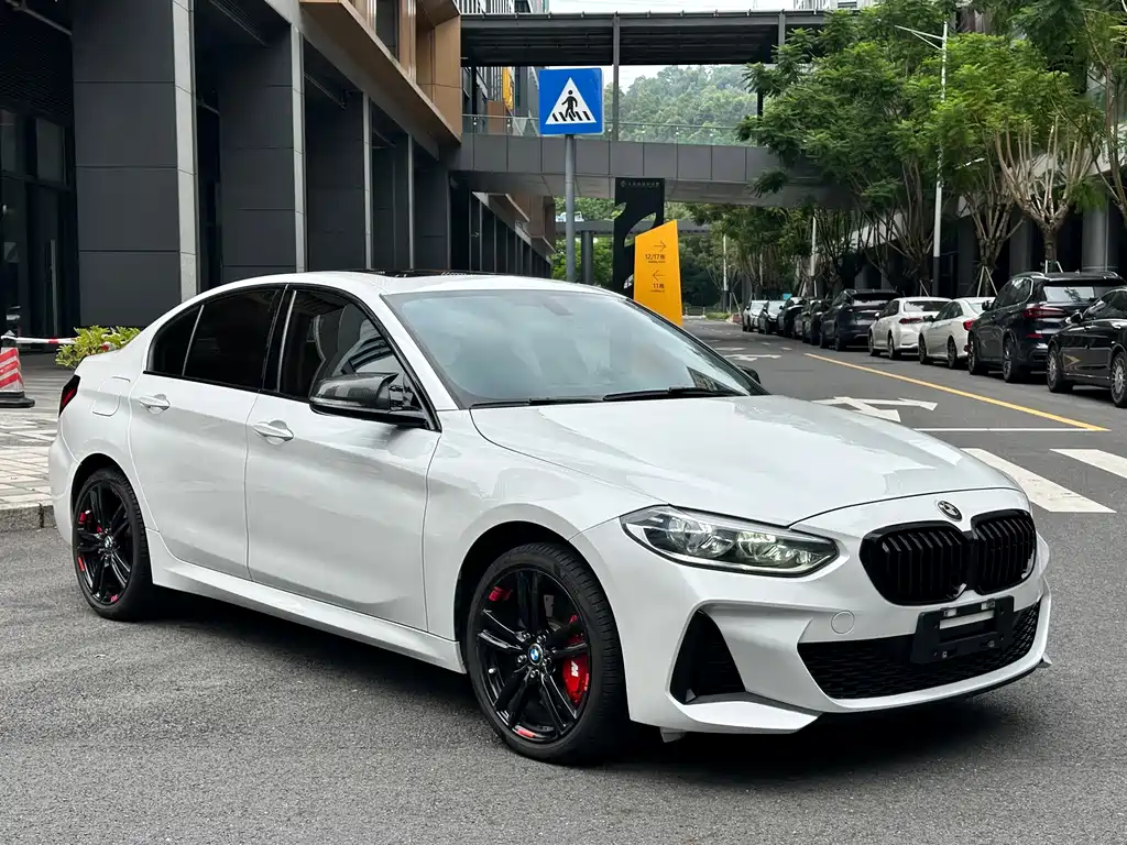 BMW 1 Series — фото 3