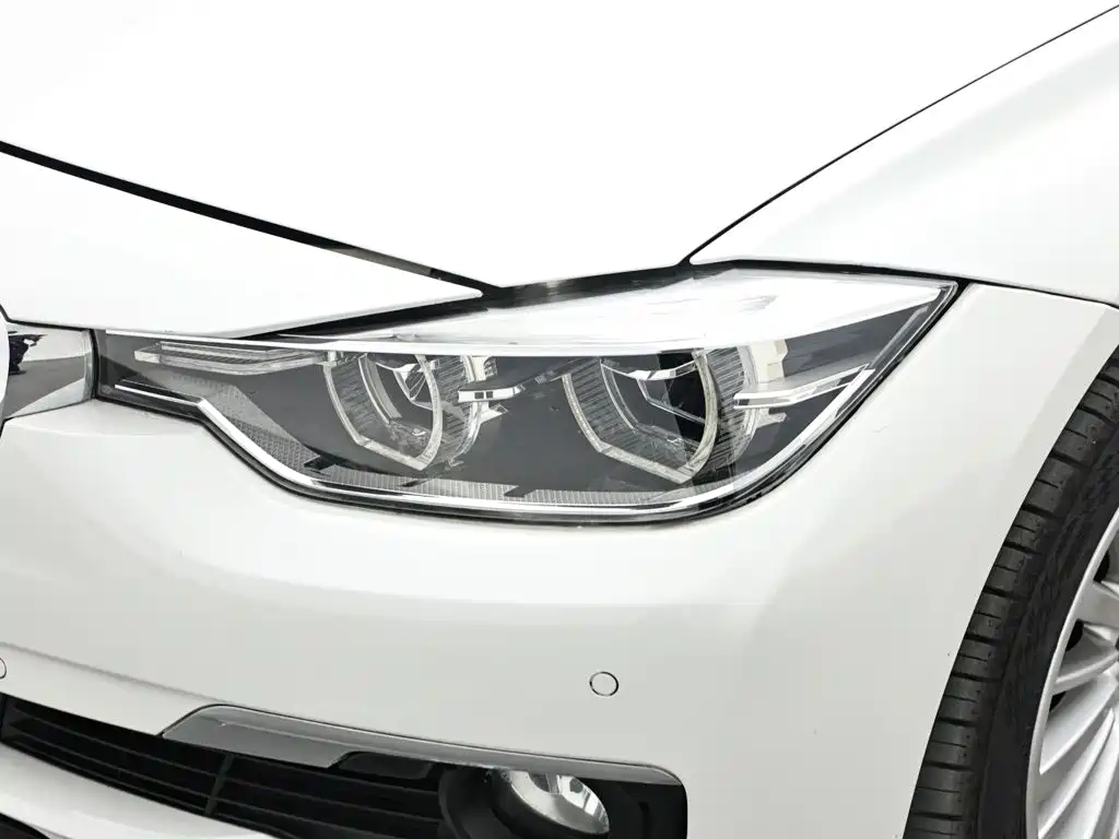 BMW 3 Series — фото 17