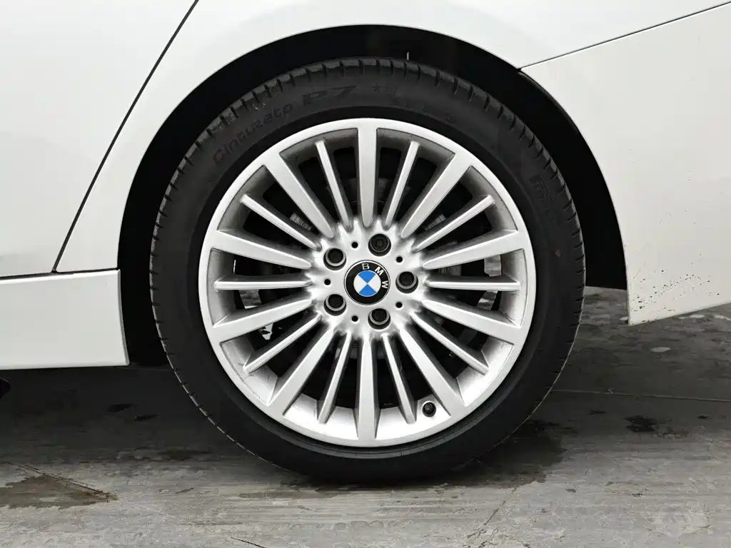 BMW 3 Series — фото 9