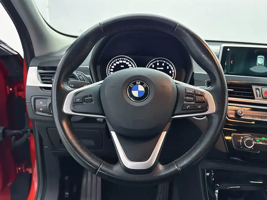 BMW X2 (Import) — фото 15
