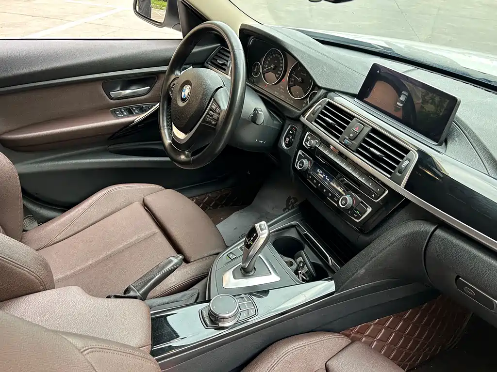 BMW 3 Series — фото 14