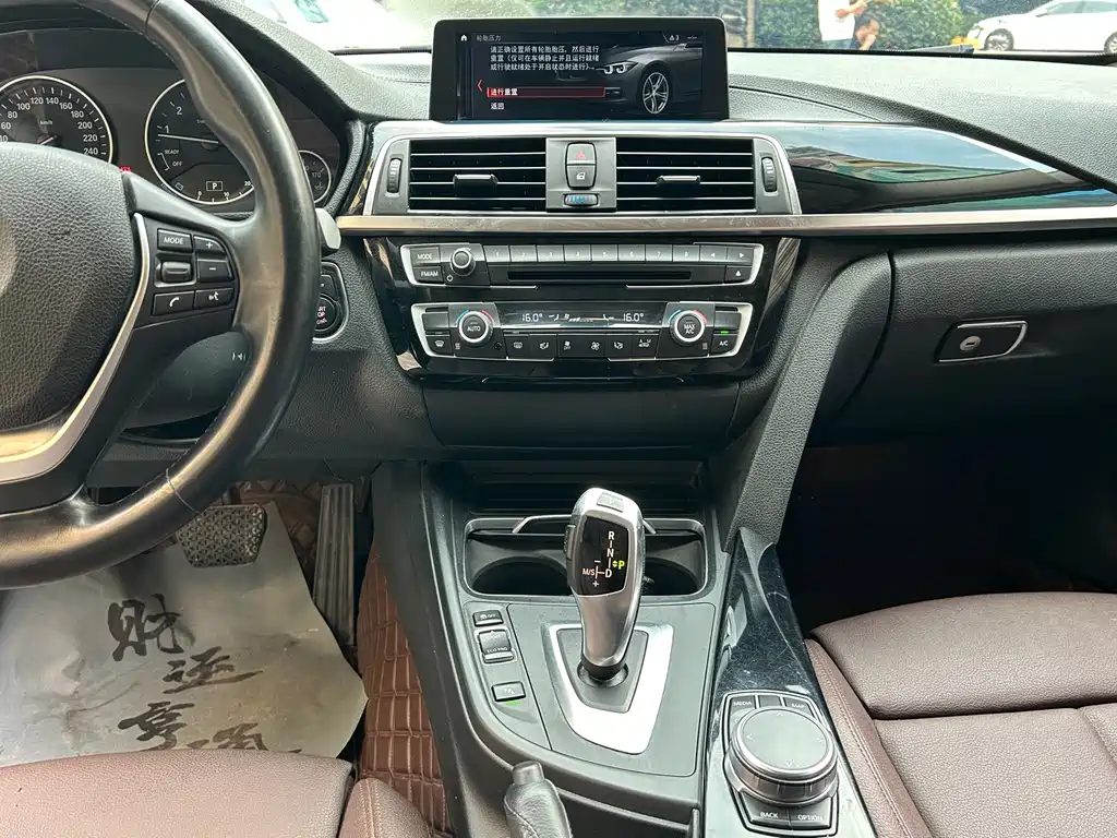 BMW 3 Series — фото 10