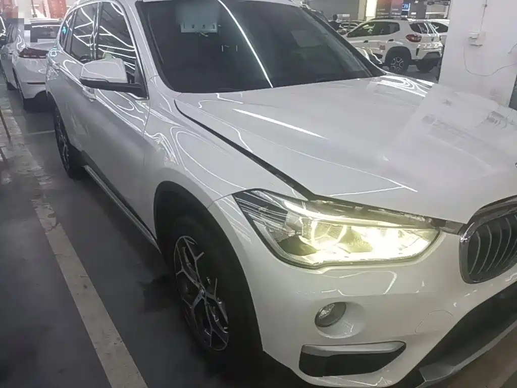 BMW X1 — фото 4