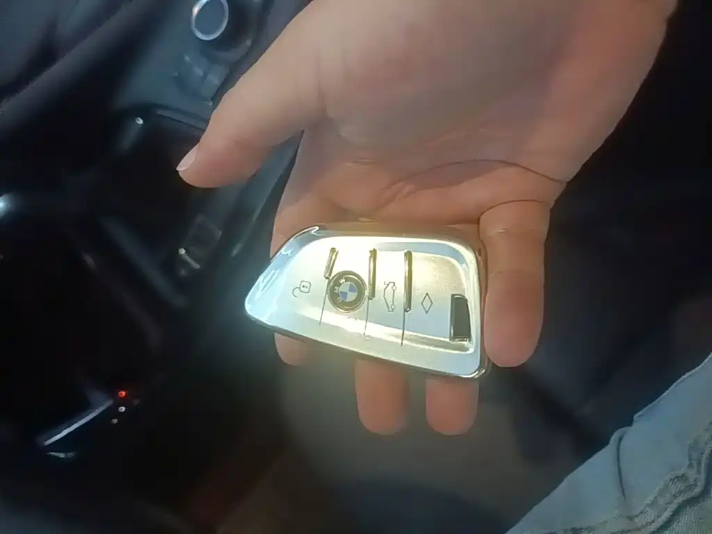 BMW X1 — фото 9