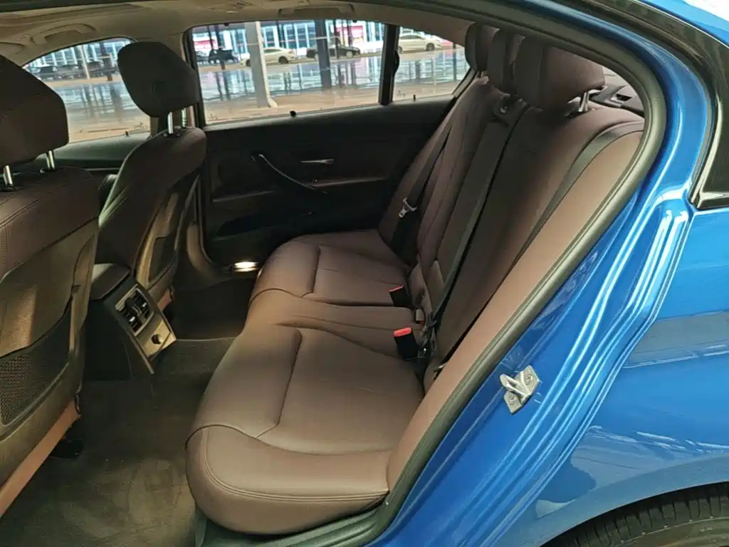BMW 3 Series — фото 17