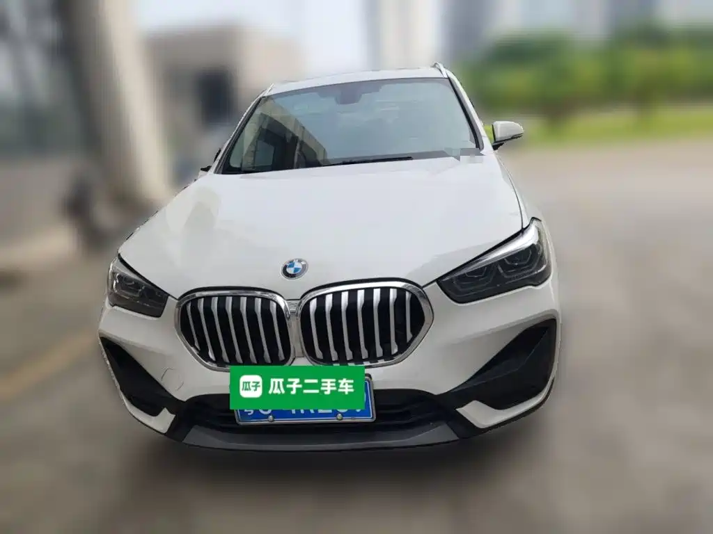 BMW X1 — фото 2