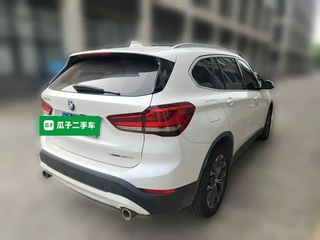 BMW X1 — фото 4