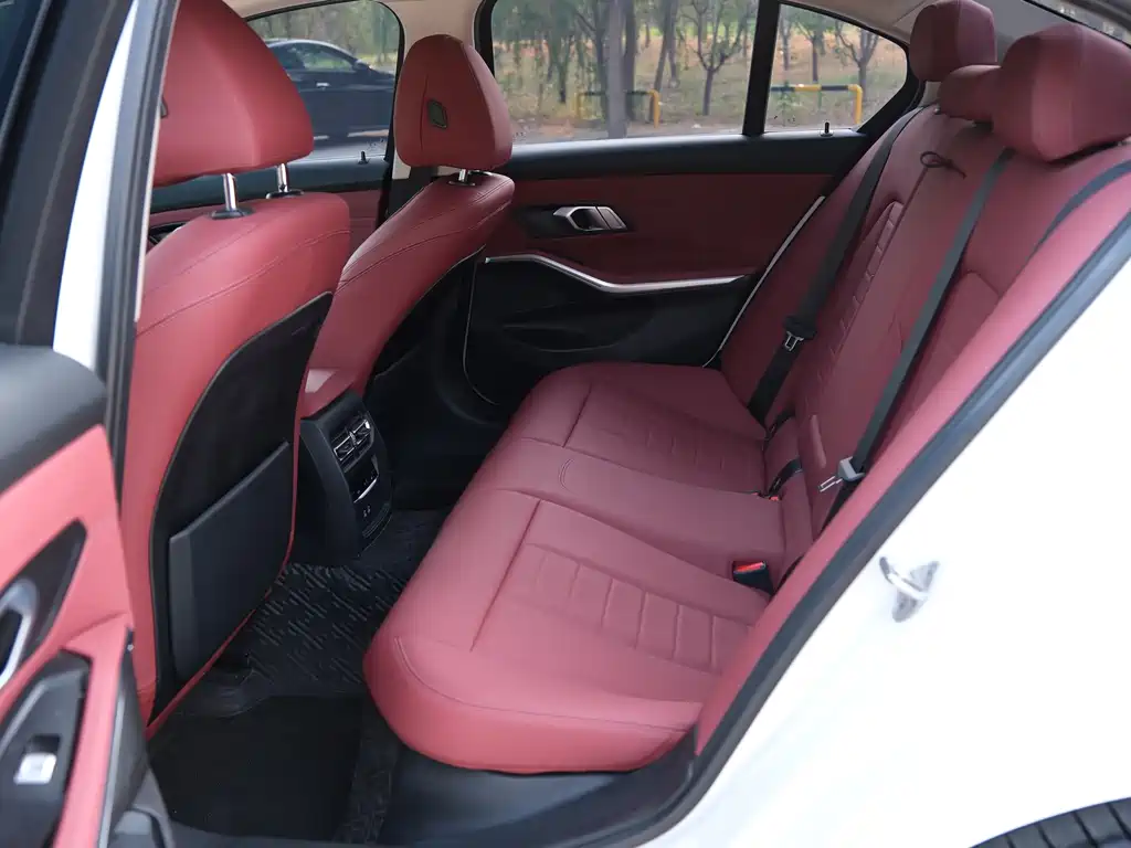 BMW 3 Series — фото 11