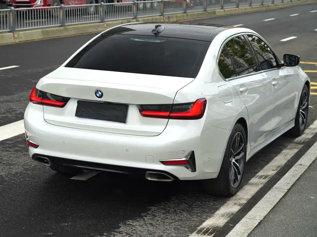 BMW 3 Series — фото 18