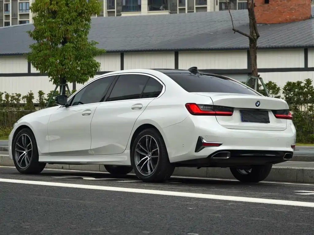 BMW 3 Series — фото 19