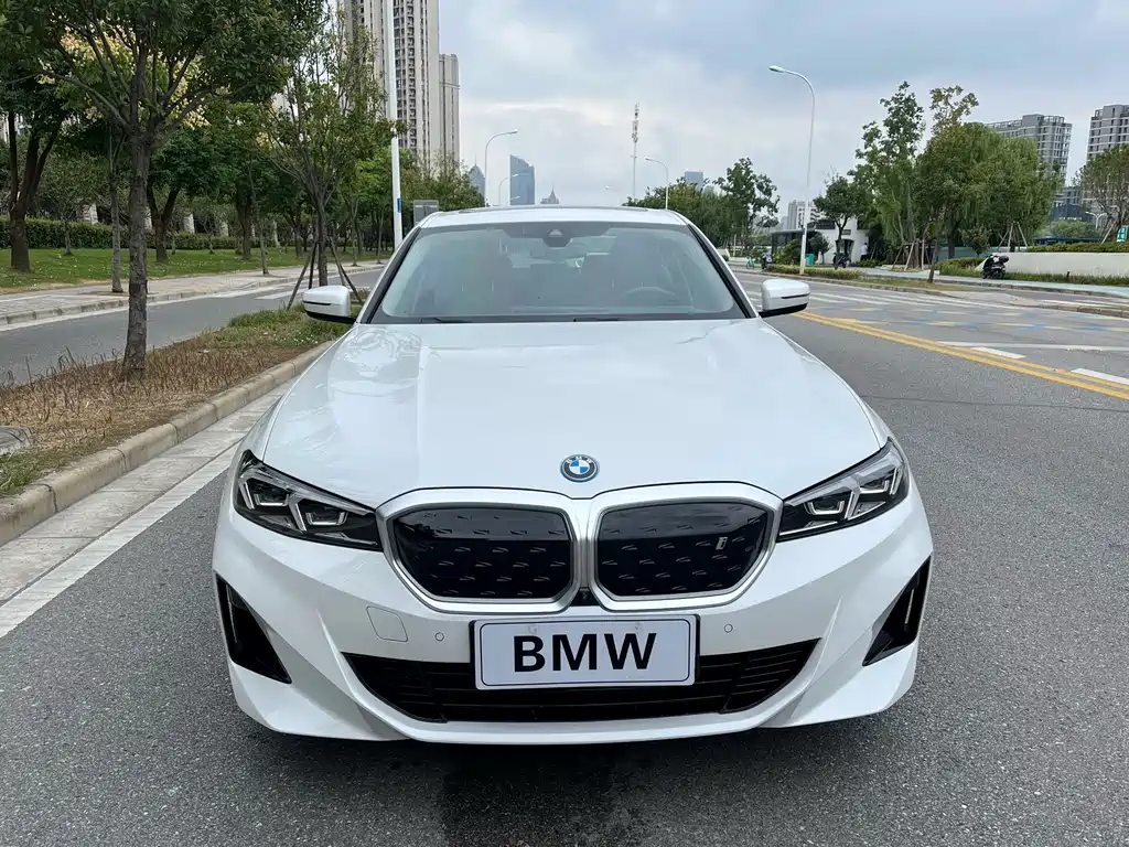 BMW i3 — фото 2