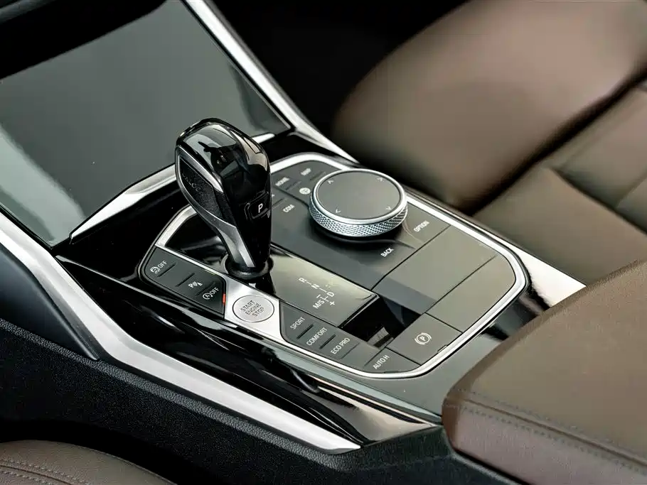 BMW 3 Series — фото 11