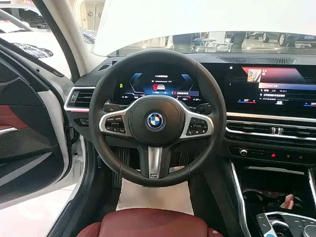 BMW i3 — фото 11