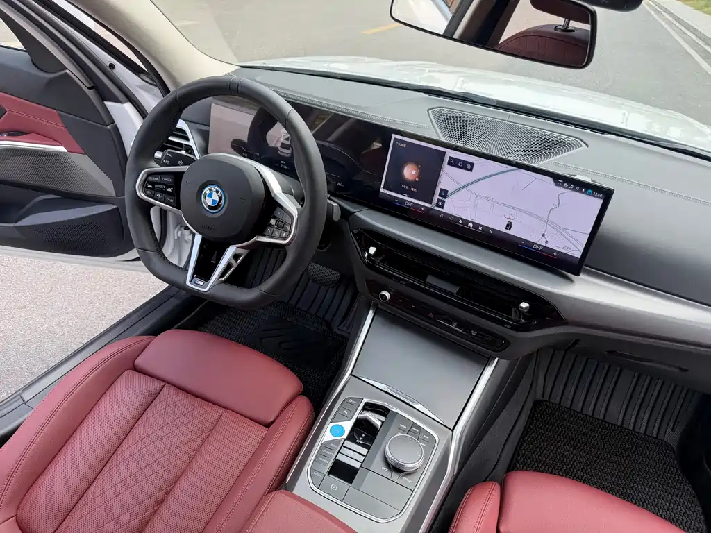 BMW i3 — фото 18
