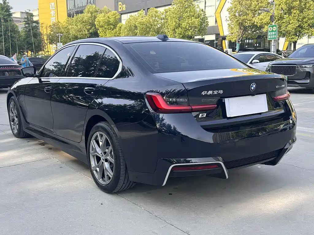 BMW i3 — фото 5
