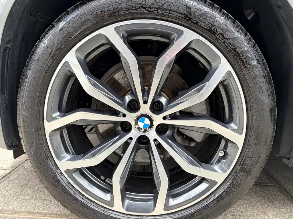 BMW X4 — фото 47