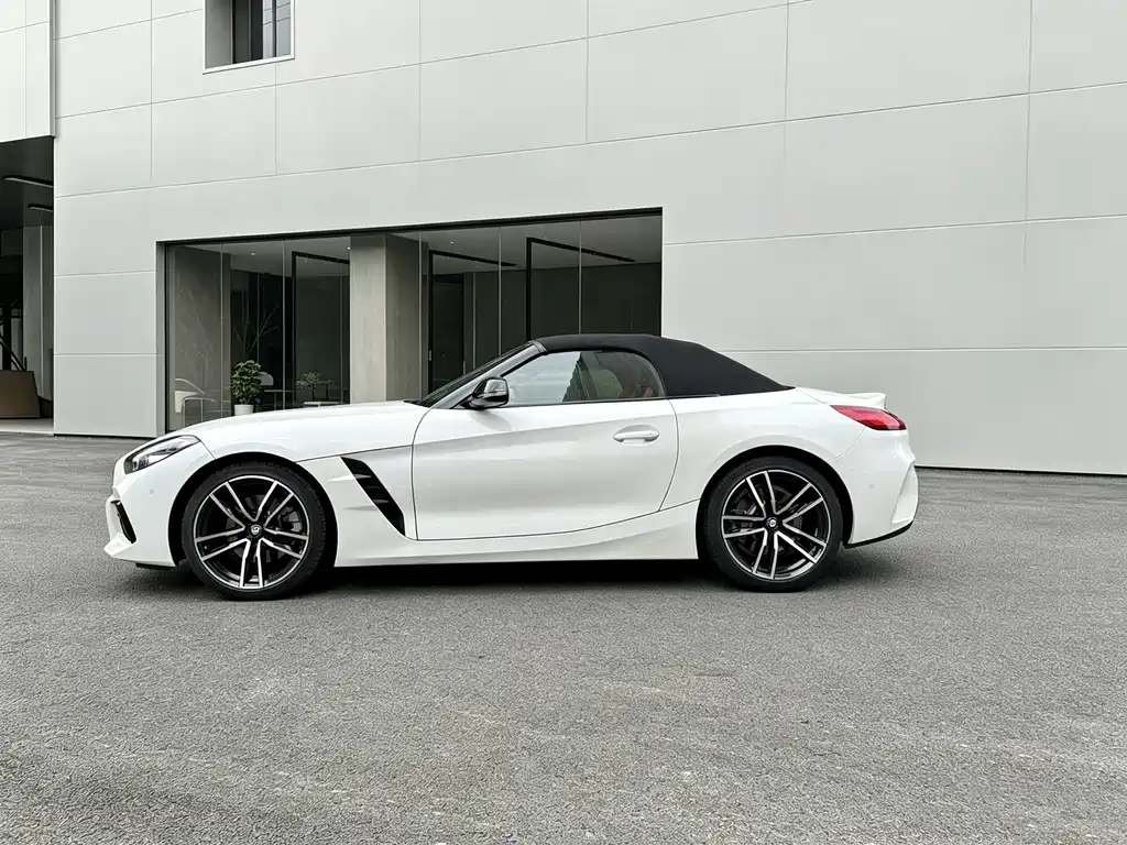 BMW Z4 — фото 8