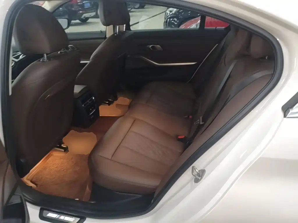 BMW 3 Series — фото 17