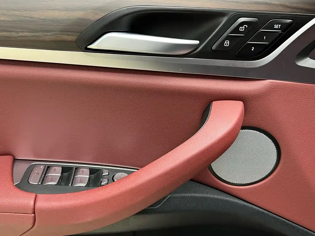 BMW X3 — фото 20