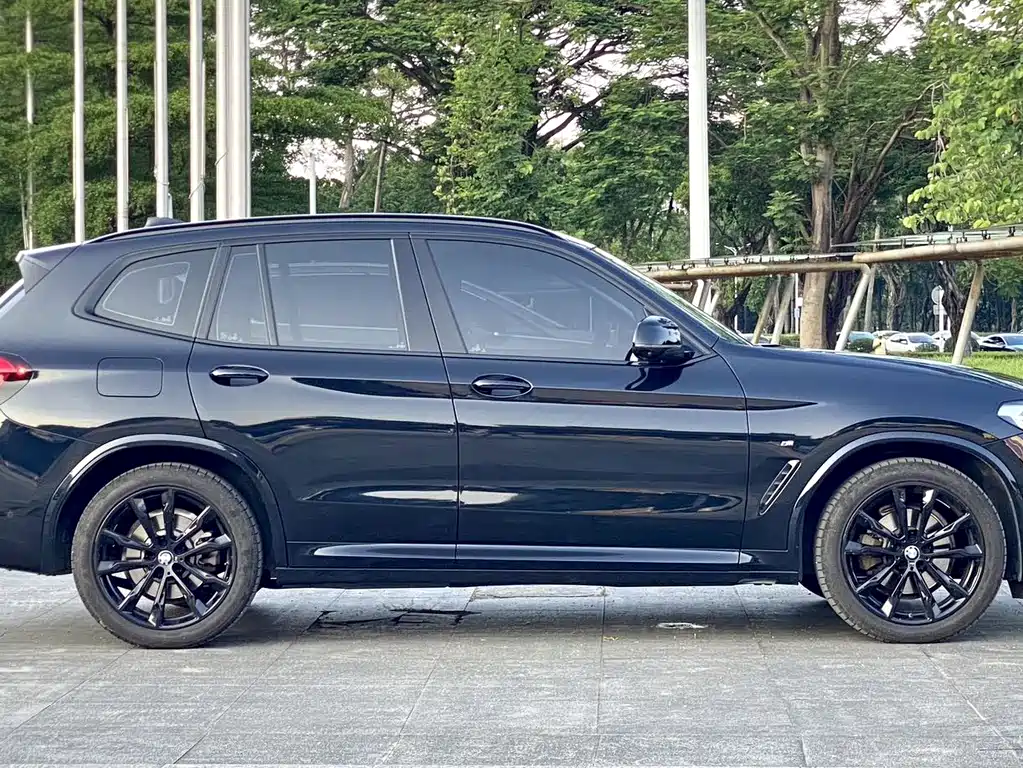 BMW X3 — фото 14