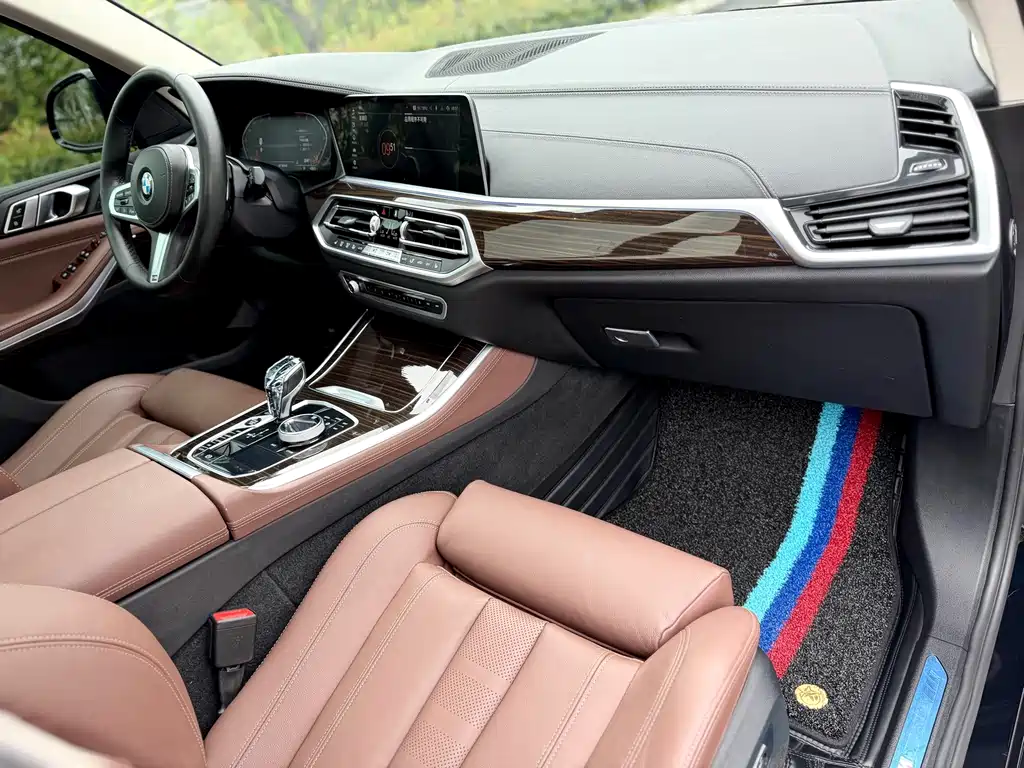 BMW X5 (Import) — фото 17