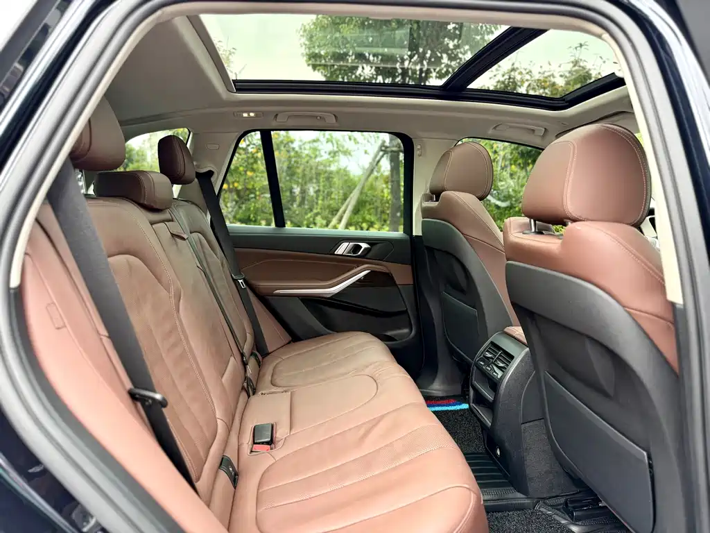 BMW X5 (Import) — фото 21
