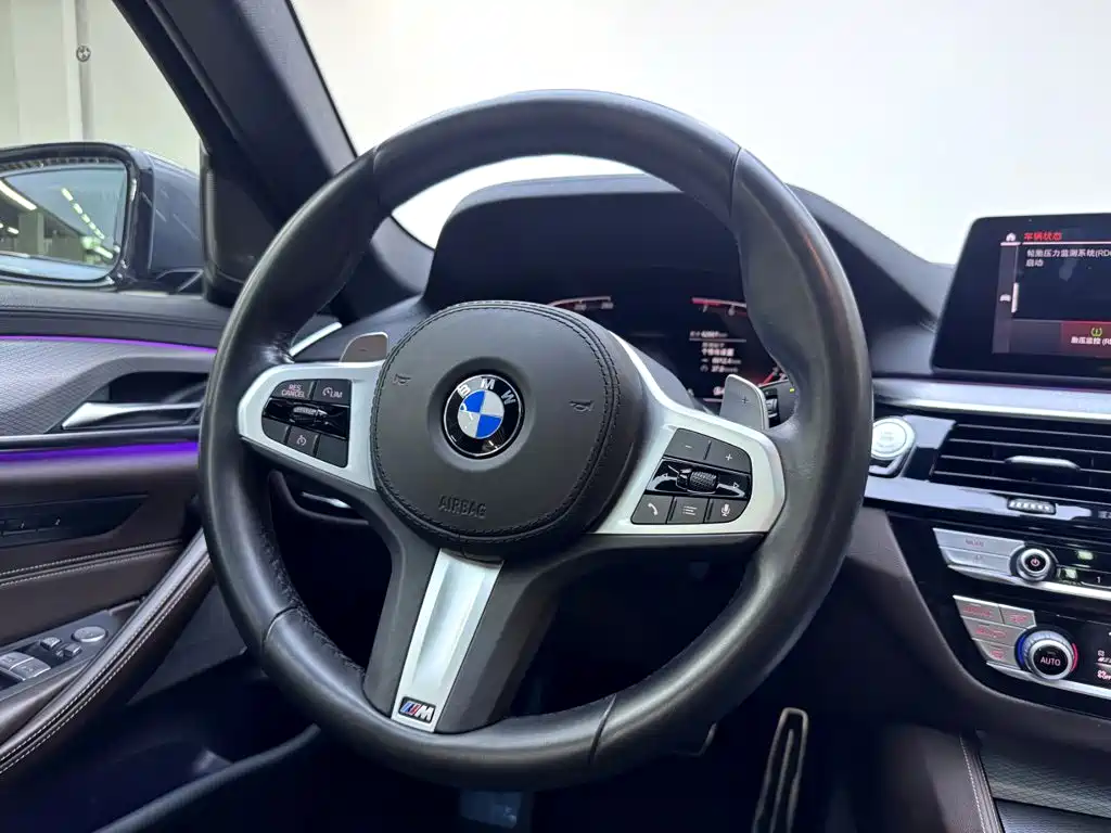 BMW 5 Series (Import) — фото 14