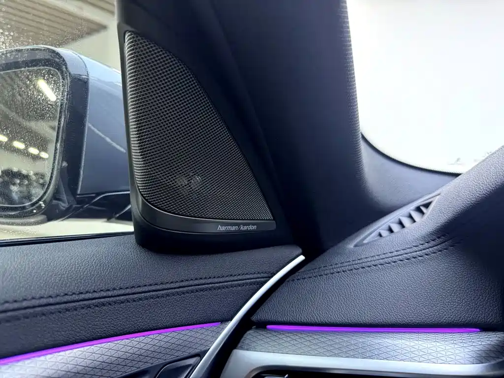 BMW 5 Series (Import) — фото 17