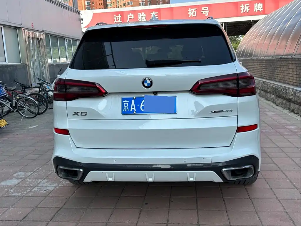 BMW X5 (Import) — фото 5