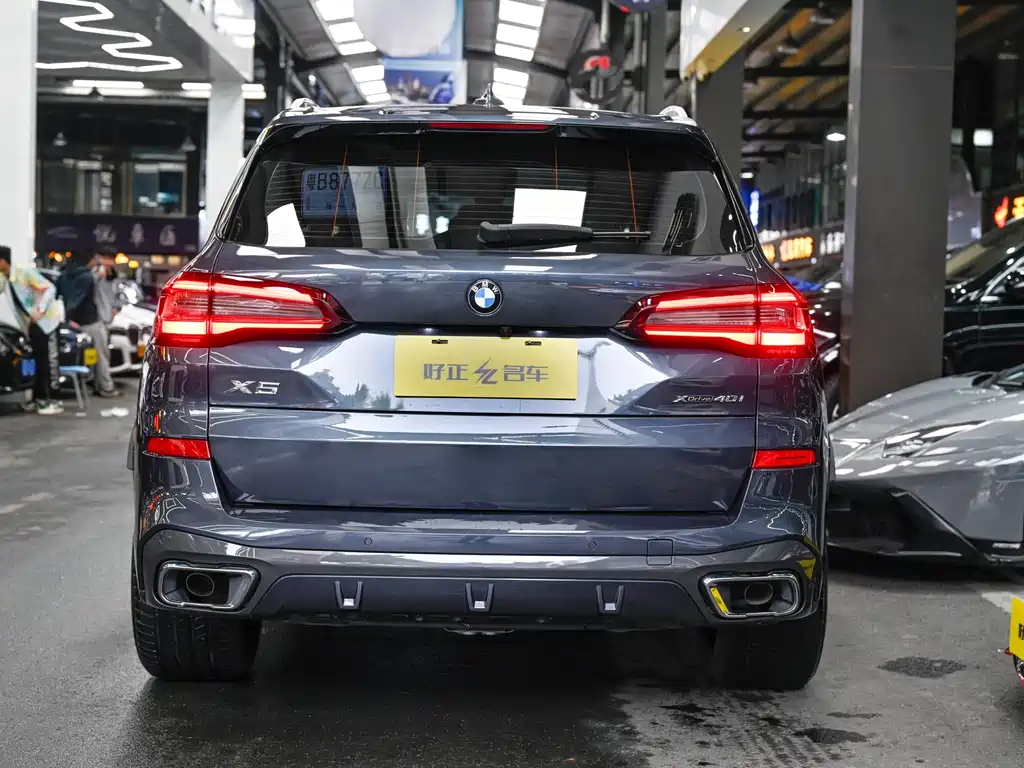 BMW X5 (Import) — фото 7