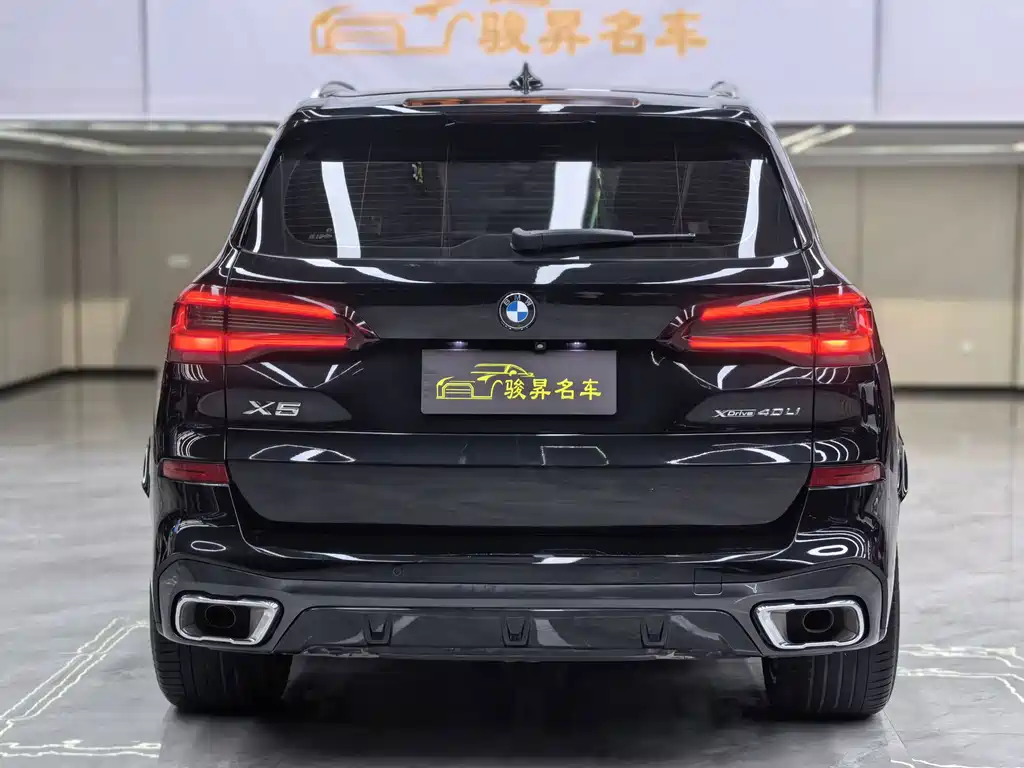 BMW X5 — фото 5