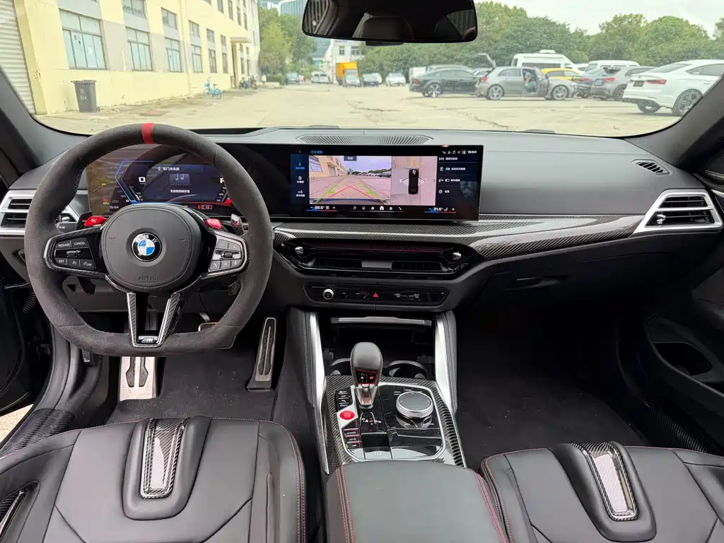 BMW M4 — фото 10