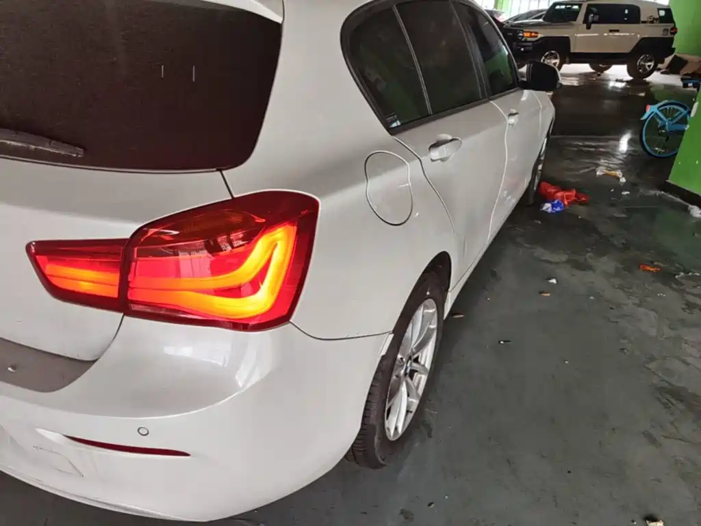 BMW 1 Series (Import) — фото 8