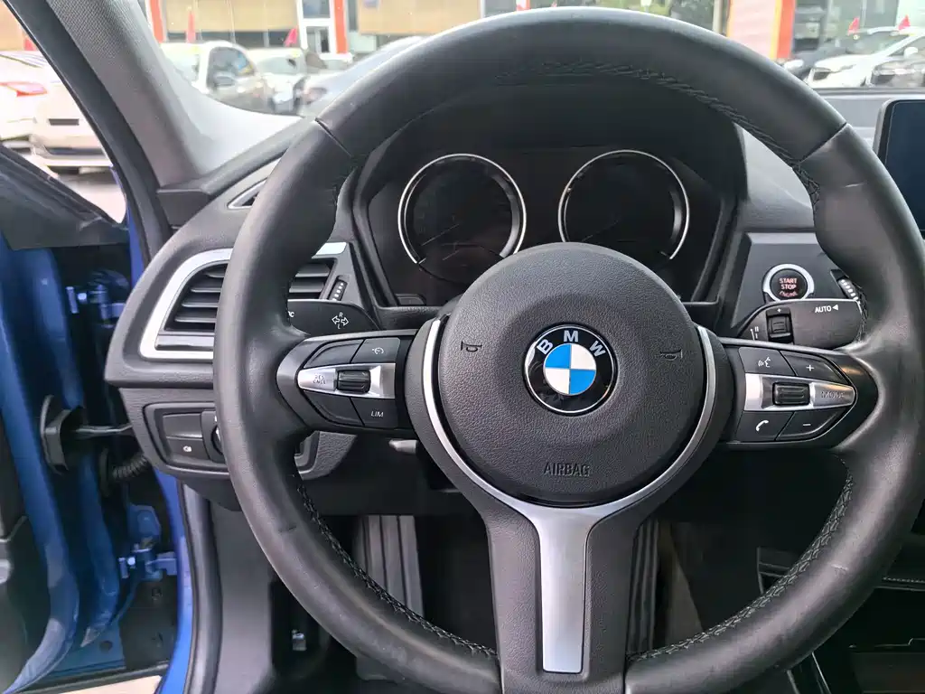 BMW 1 Series — фото 13
