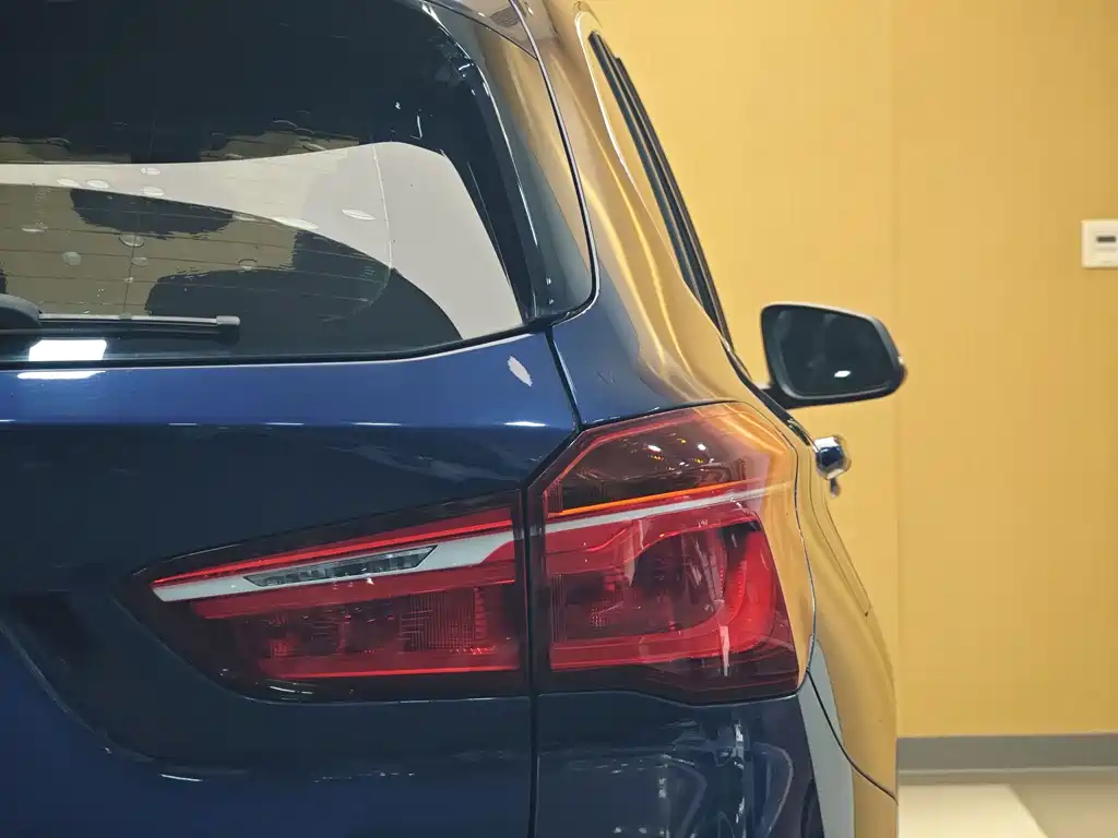 BMW X1 — фото 27