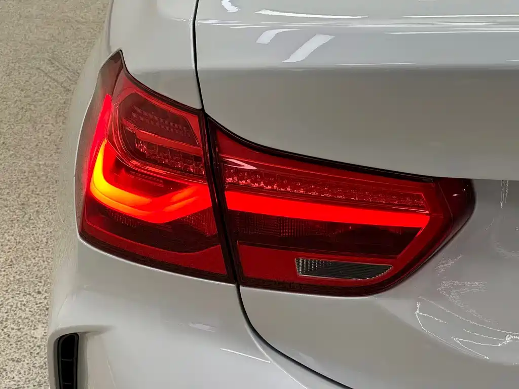BMW 1 Series — фото 10