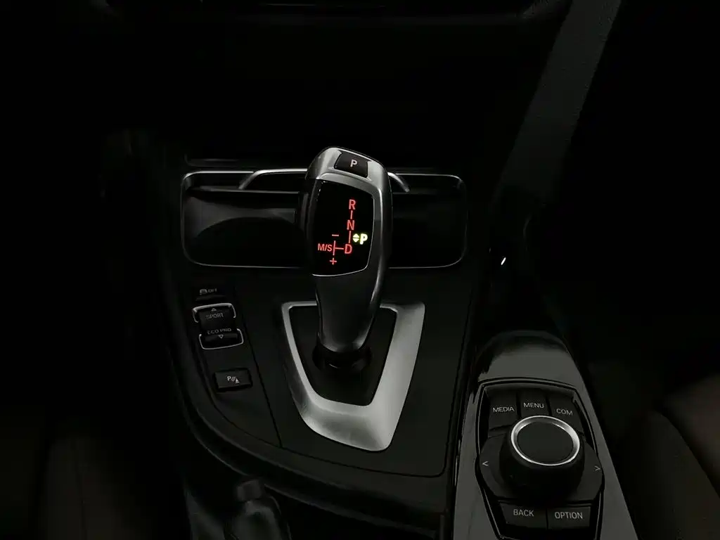 BMW 3 Series — фото 13