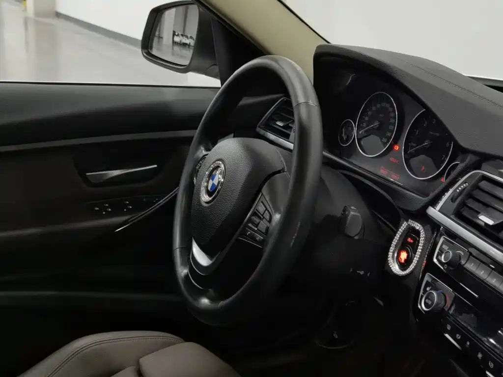 BMW 3 Series — фото 22