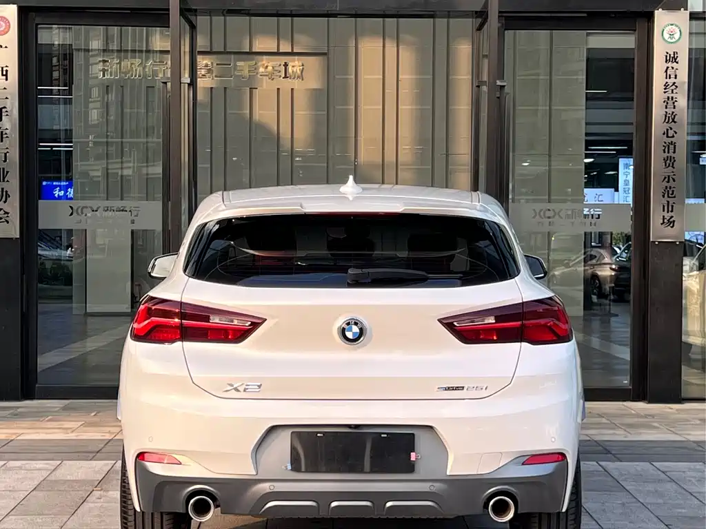 BMW X2 — фото 5